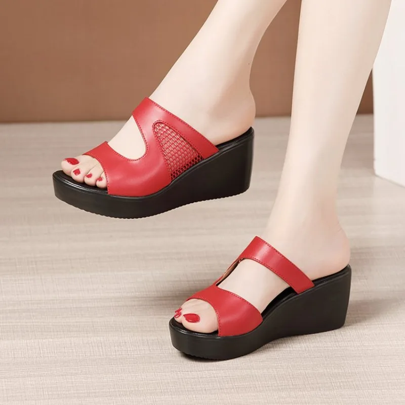 Designer Sandals High Heel Wedges Sandals for Women 2024 Summer New Platform Sandals Fashion Footwear Red Black White Shoes