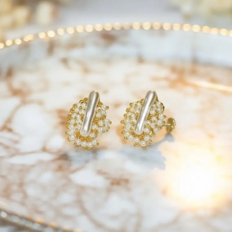  Sparkling Earrings Alloy Texture Suitable for Versatile Outfit Combinations