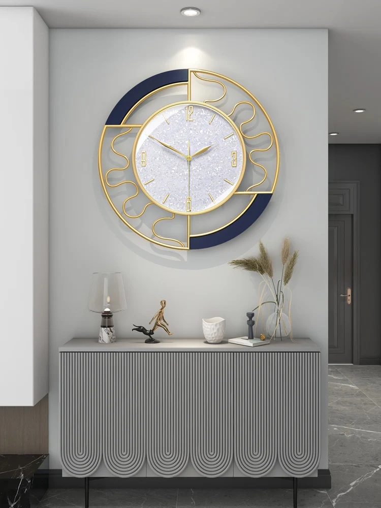 Light luxury clock wall living room modern minimalist atmosphere home fashion 2022 new hanging