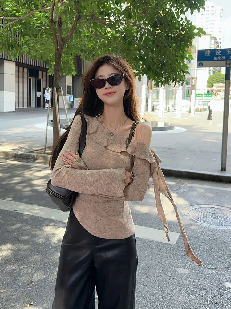 Early Autumn New Irregular Tilted Shoulder T-shirt Pleated Ruffled One-length Neck Belt Flared Sleeve Top