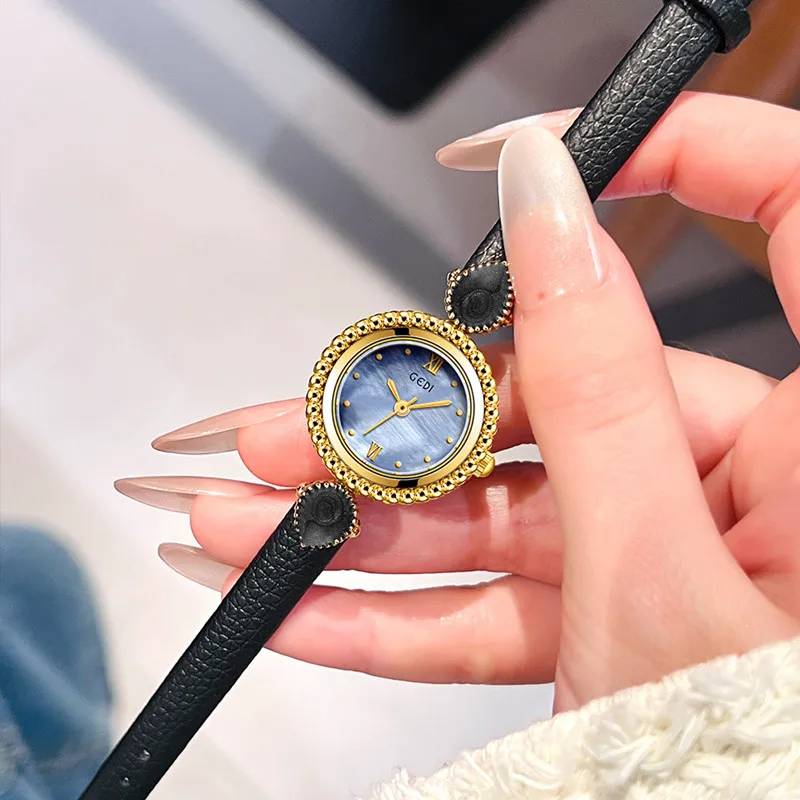 2026 Spring Hot-selling Round Small Dial Simple Temperament High-value Watch, Fashionable and Exquisite Quartz Watch