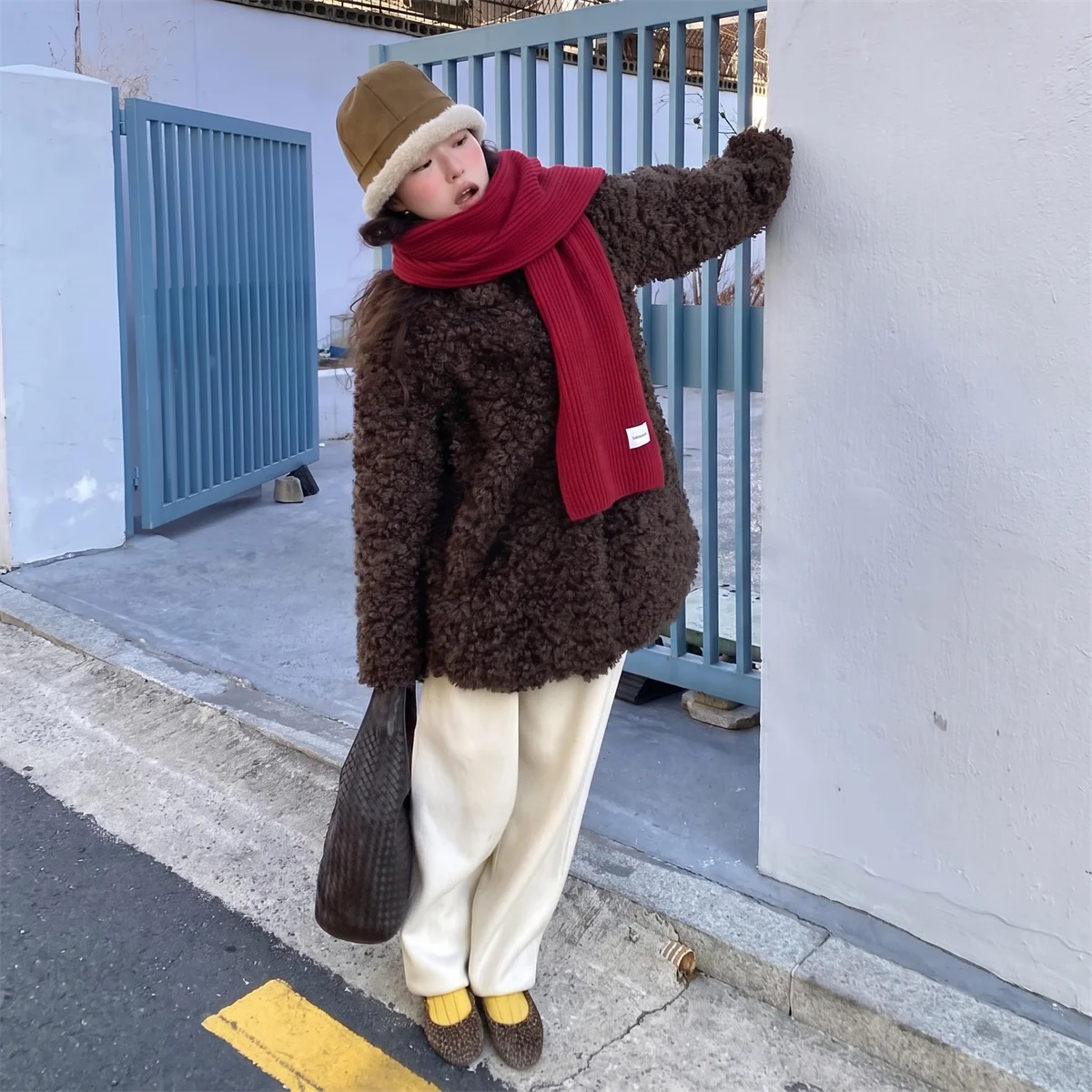 cachecol-longo-de-malha-polar-casual-para-mulher-de-cor-lisa-macio-grosso-quente-e-versatil-ideal-para-o-inverno-e-para-usar-no-dia-a-dia-em-atividades-ao-ar-livre