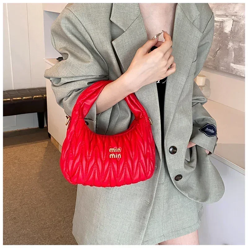 Pleated Cloud 숙녀 핸드백 여성을위한 고품질 PU 쇼핑 어깨 가방 이동식 어깨 스트랩 Crossbody 가방 작은 가방