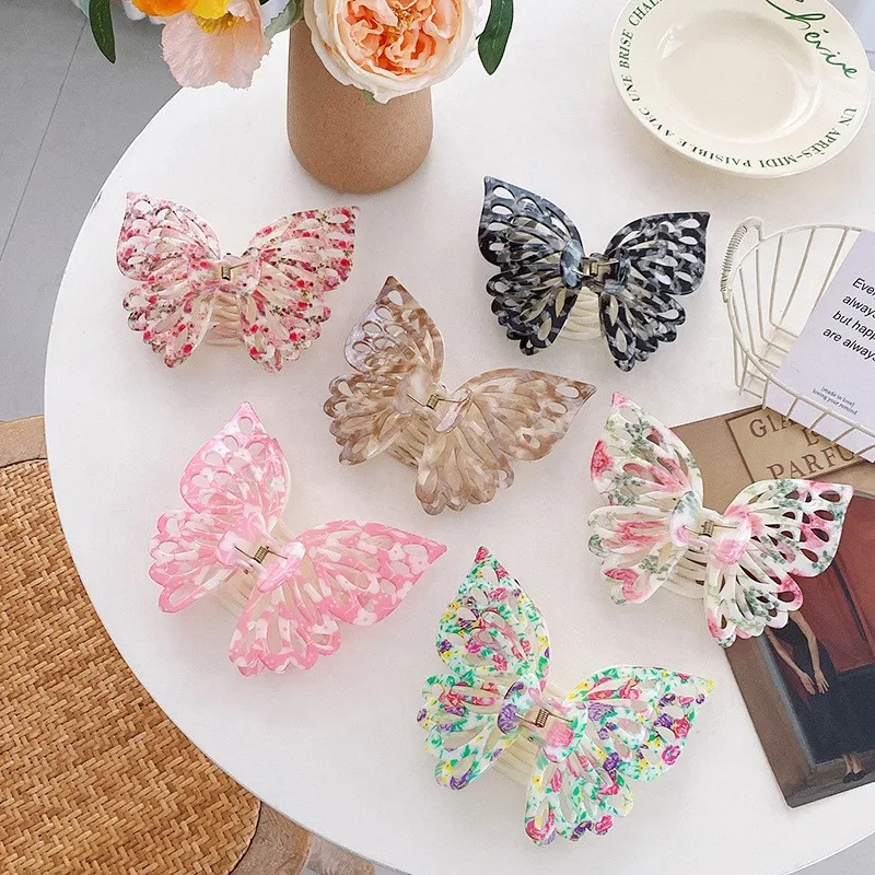 New Hollow Print Butterfly Hair Claw Hairpin Hair Clip Bath Barrettes for Women Ponytail Grab Hair Accessories