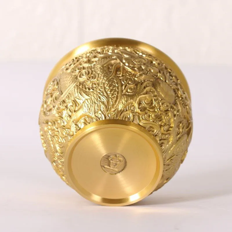 

Цельномедная ваза с узором в виде двух драконов, играющих с жемчужиной, оптом от производителя.