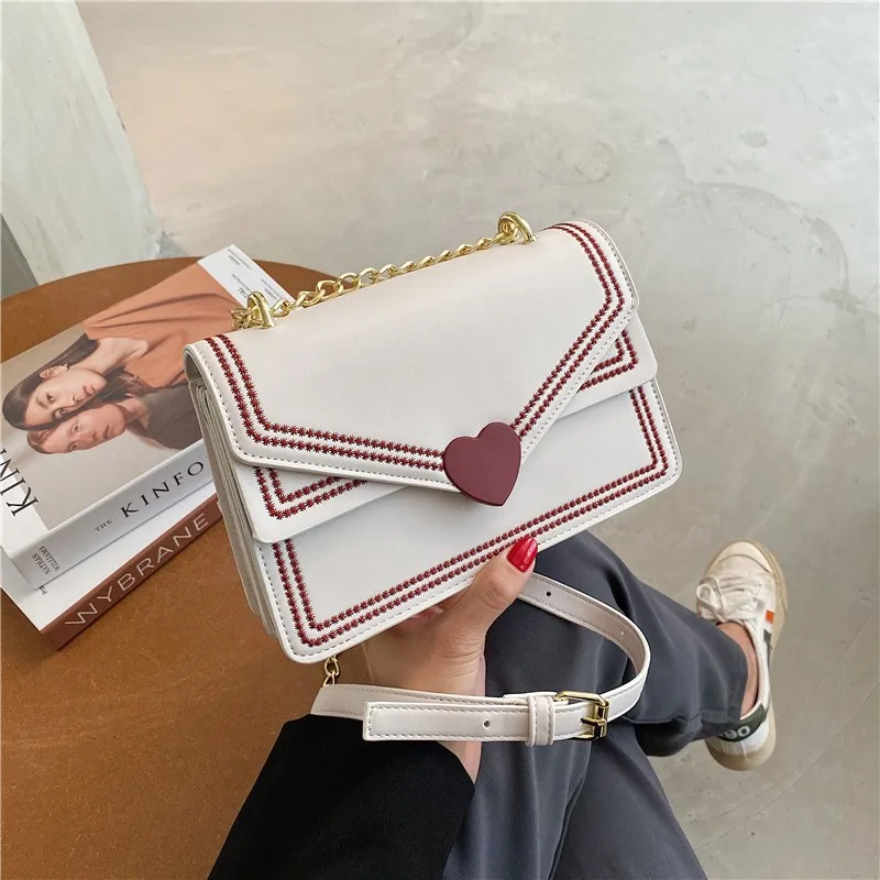 Cute Women Lolita Crossbody Messenger Bag borsa a tracolla trapuntata femminile borse giapponese Kawaii Girl Heart Handbag muslimah