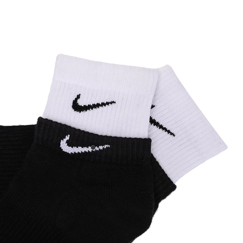 Nike Men's and Women's Socks for Fitness Training, Running, Exercise, Soft, Comfortable, Breathable Casual Socks, Mid-Calf Socks view 5