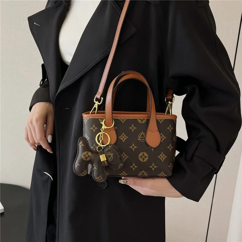 High-End Women Messenger Bag Luxury Designer Leather Classic Elegant Solid Color Large Capacity Diaper Bags For Ladies