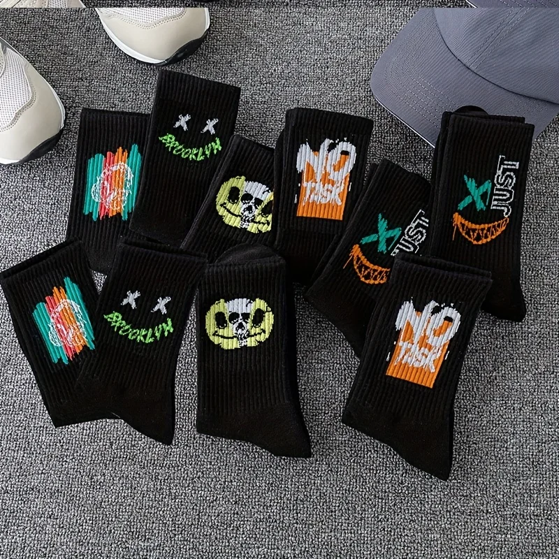 5/10 Pairs Women Men Crew Socks Cool Cartoon Pattern Couple Funny Socks Middle Tube Basketball Socks Paired Halloween