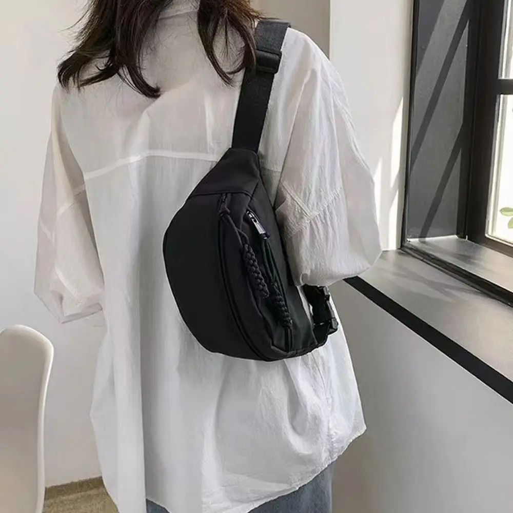 Fanny Packs Solid Color Chest Bag Half Moon Bag Crossbody Bag Crossbody Waist Pack Large Capcity Korean Style Banana Bag