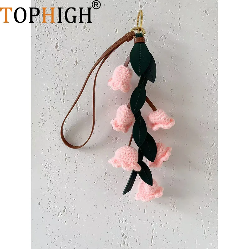 TOPHIGH Newly White Tulip Bag Charms Fashion Hand-knitted Flower Pendant Knitted High-end Car Hanging Accessories Wholesales