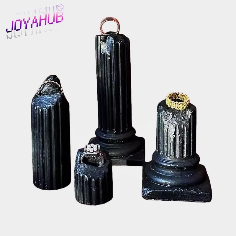 

Elegant Jewelry Display Stand Black Gypsum Etched Roman Column Ring Holder Jewelry Display Photography Props Ornament Commercial