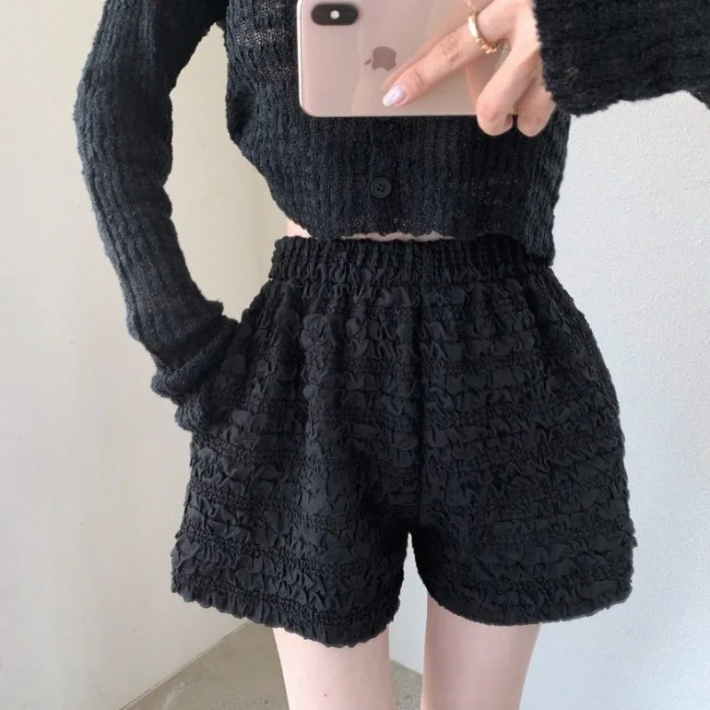 Simple Age-reducing Temperament Pleated Cloud Wide-leg Shorts Women's 2026 New Loose Versatile Commuter Sweet Casual Pants