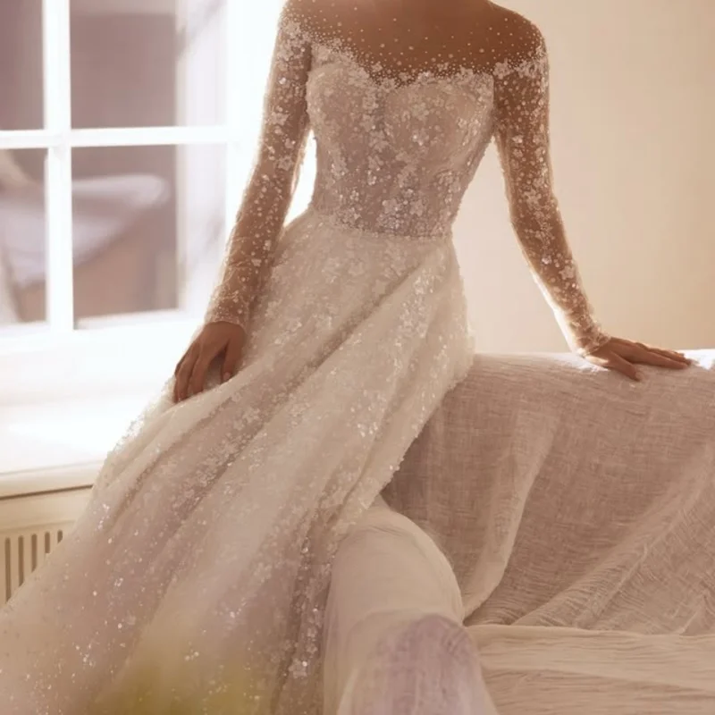 فساتين زفاف بيضاء لامعة مزينة بالدانتيل ملصق عاري الكتفين تنورة بأكمام طويلة مصنوعة فستان زفاف فستان زفاف #1