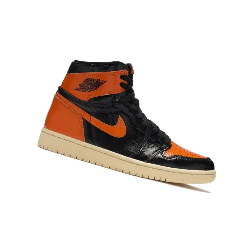 Sepatu sneaker Nike Air Jordan 1, sepatu kets Retro High OG 'Shattered Backboard 3.0 555088-028