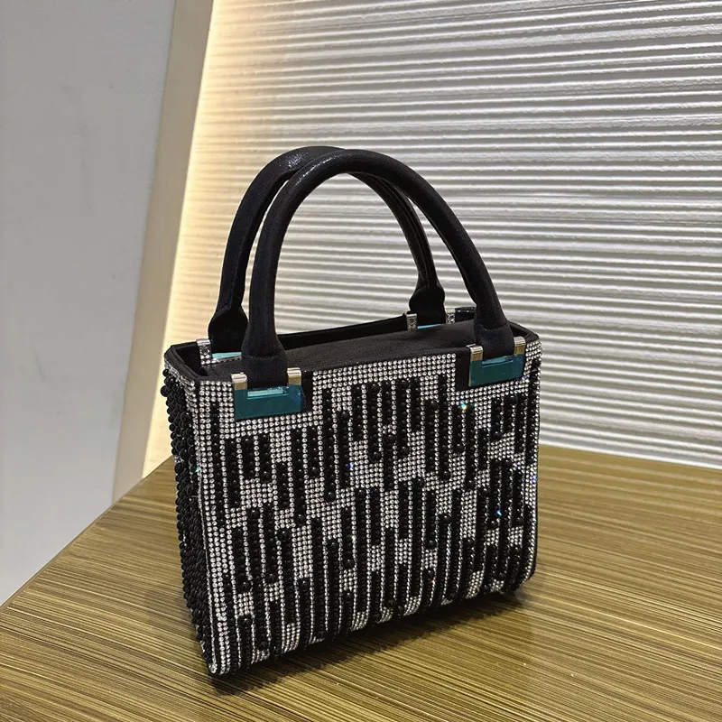 2026 Luxury Rhinestone Pearl Women's Evening Handbag Brand High End Diamond Dinner Clutch Bag Wedding Bride Crossbody Bag