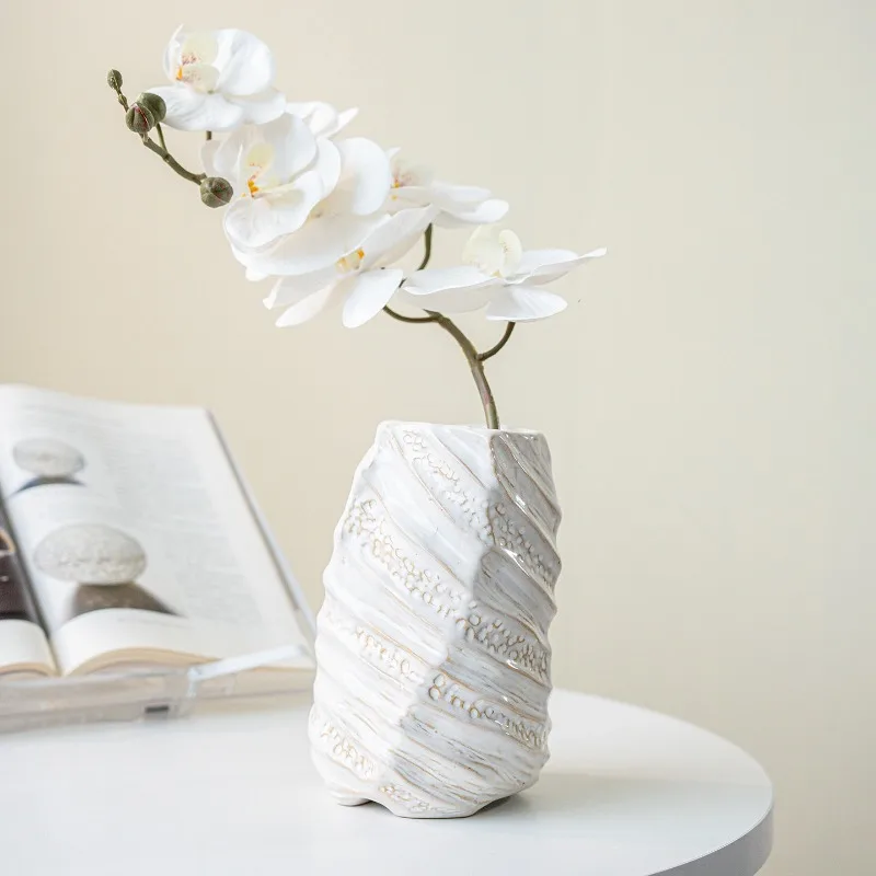 

2025 New European-Style Flower Luxury Vase Minimalist Ceramic Vases Decor Fresh Flowers And Hydroponic Decorative Home Accent