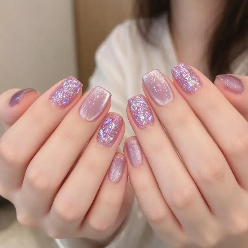 Short Square Shaped Press-On Nails With Free Glue Features A Cat-Eye Design Waterproof Suitable For Festivities