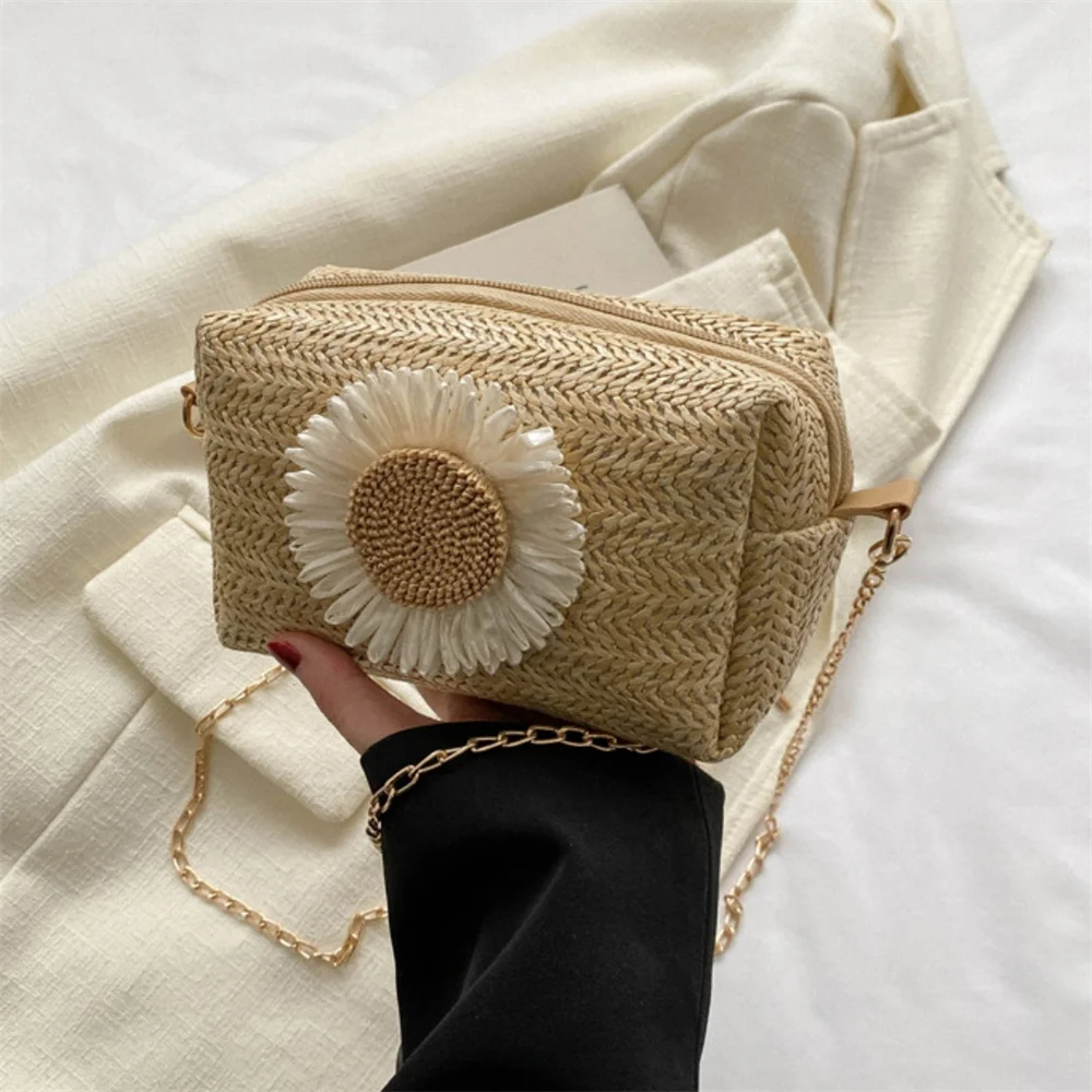 Rattan Woven Straw Bag For Women Adjustable Shoulder Bag Handbag Knit Flower Summer Beach Shoulder Messenger Bags