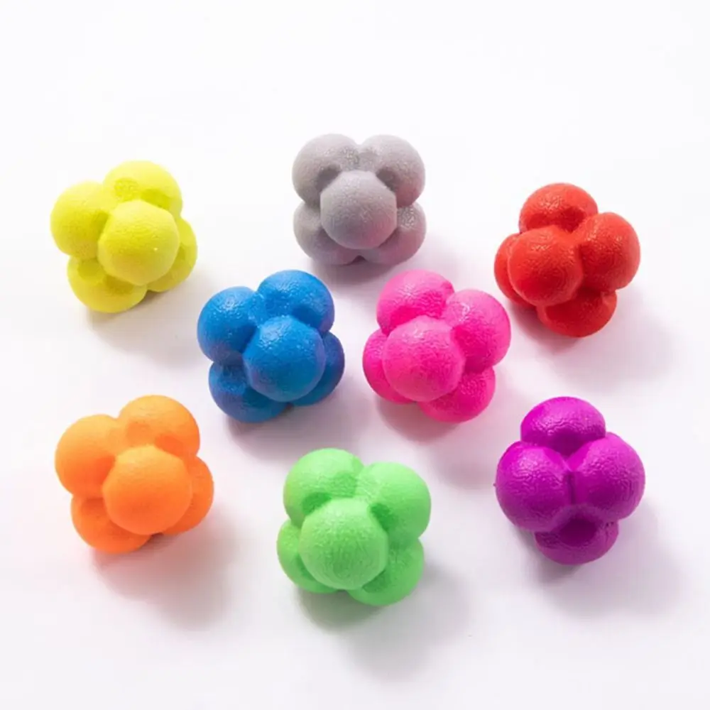 Bola de reação hexagonal durável de 5.5cm, melhora a coordenação olho-mão, jogos reflexos, bola de direção irregular, bola de treinamento portátil