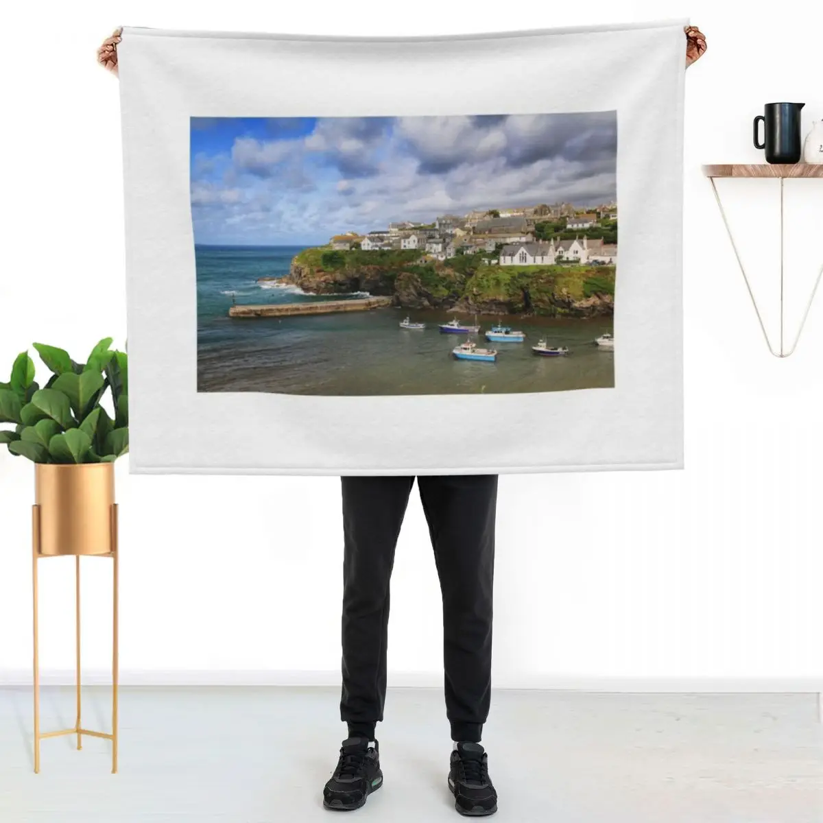 The village of Port Isaac in Cornwall Throw Blanket Stuffeds bed plaid Sofa Thermals For Travel christmas gifts Hairys Blankets