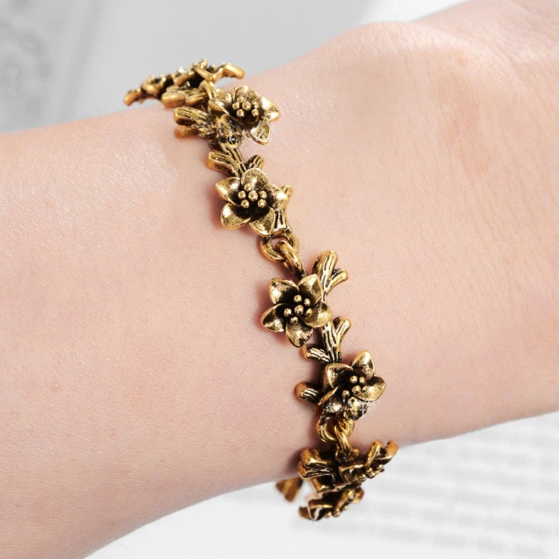 New Vintage Gold Silver Color Flower Bracelets for Woman Men Boho Style Ethnic Charm Bride Bangles Fashion Wedding Jewelry Gifts