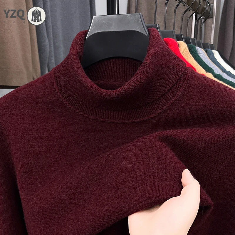 เสื้อสเวตเตอร์คอเต่าผู้ชายทรงเข้ารูป ผ้าถักคุณภาพสูง ป้องกันขนร่วง แขนยาว สีพื้น สำหรับฤดูใบไม้ร่วง สไตล์สตรีทแวร์