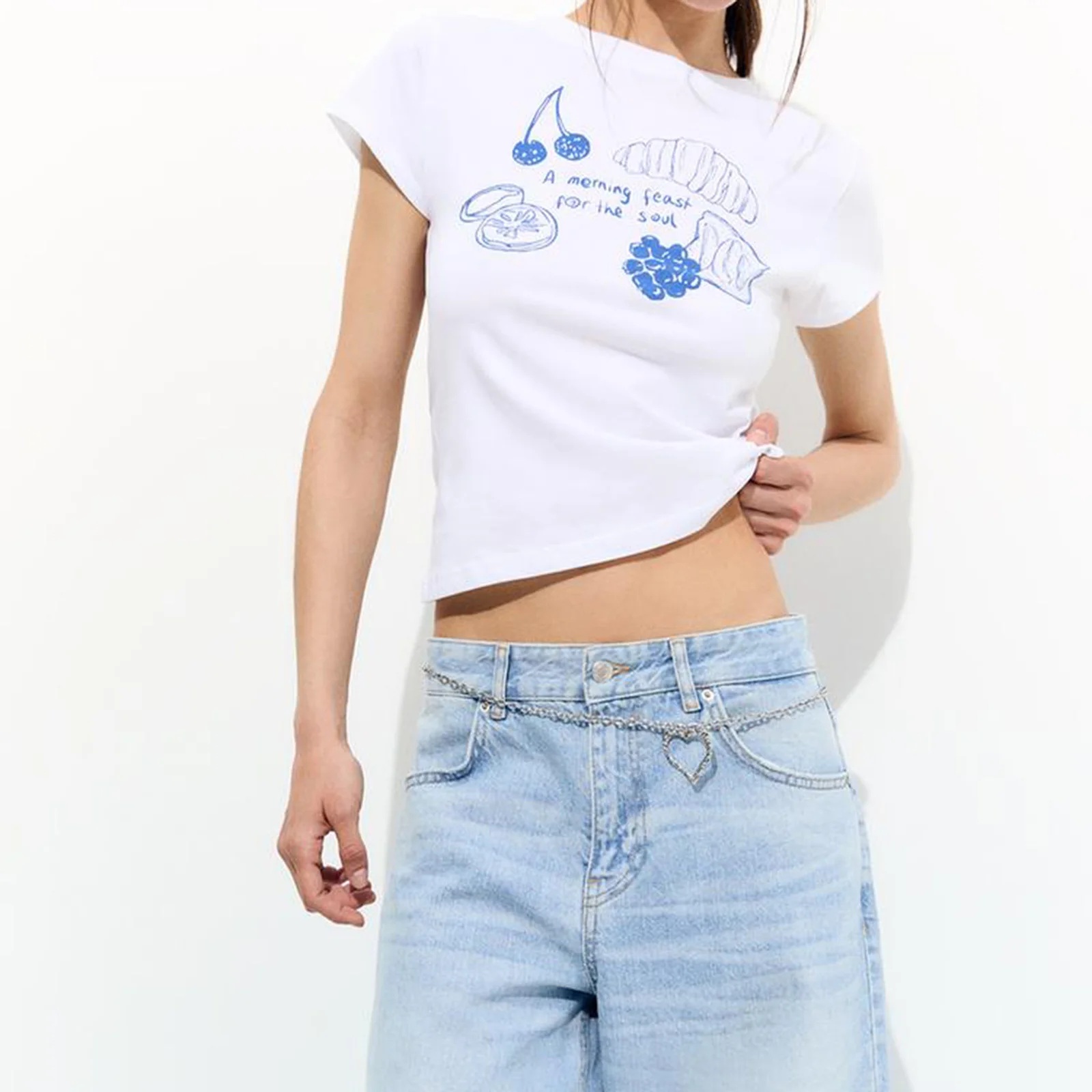 

Женские милые укороченные футболки, летние базовые топы с короткими рукавами и принтом десерта, повседневная уличная одежда, эстетичная одежда в стиле гранж