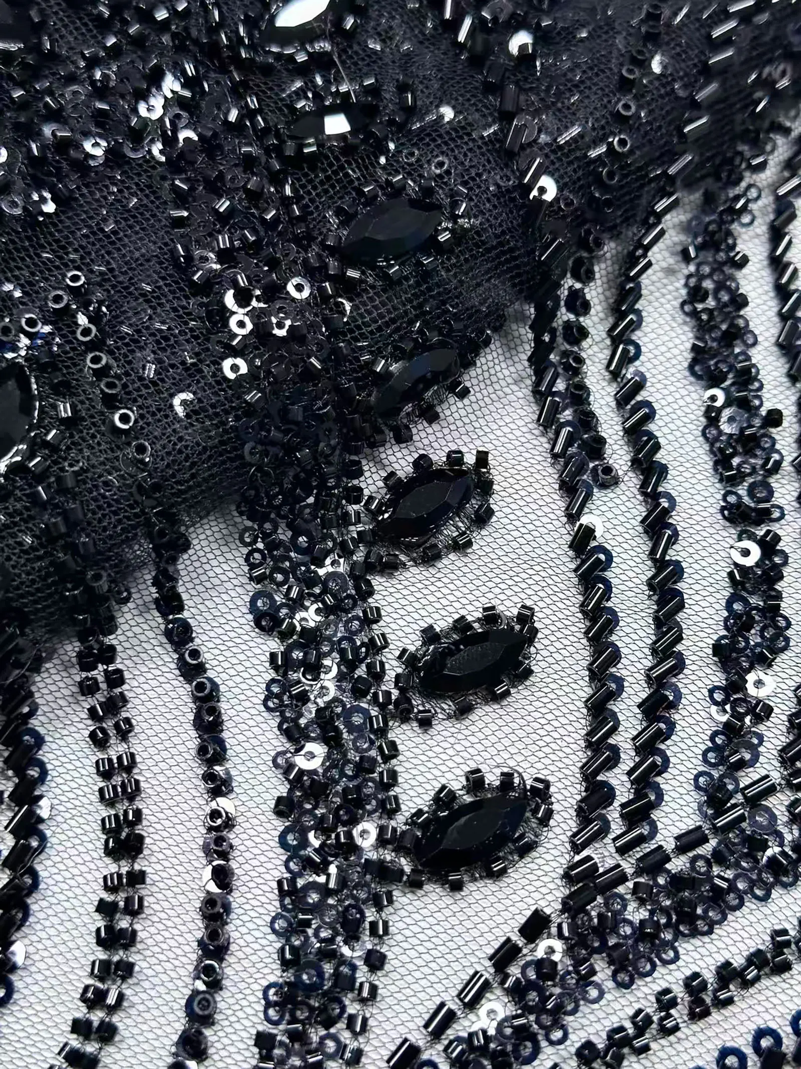 5 Yards rosa modischer nigerianischer Perlen-Stein-Tüll-Spitzenstoff, afrikanischer Pailletten-Netzstoff zum Nähen von Brautkleidern – Detail 26