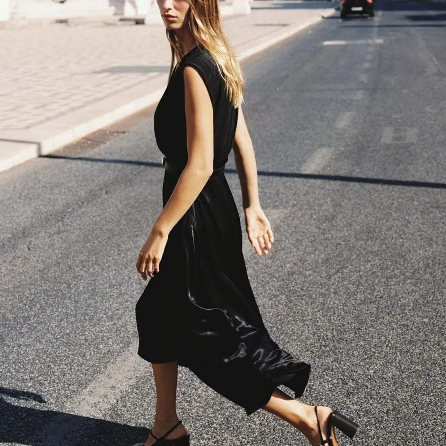 2025 automne nouveau Sle femmes Midi Dr avec ceinture conception d'épissure personnalisée décontracté dames Dr européen Sle