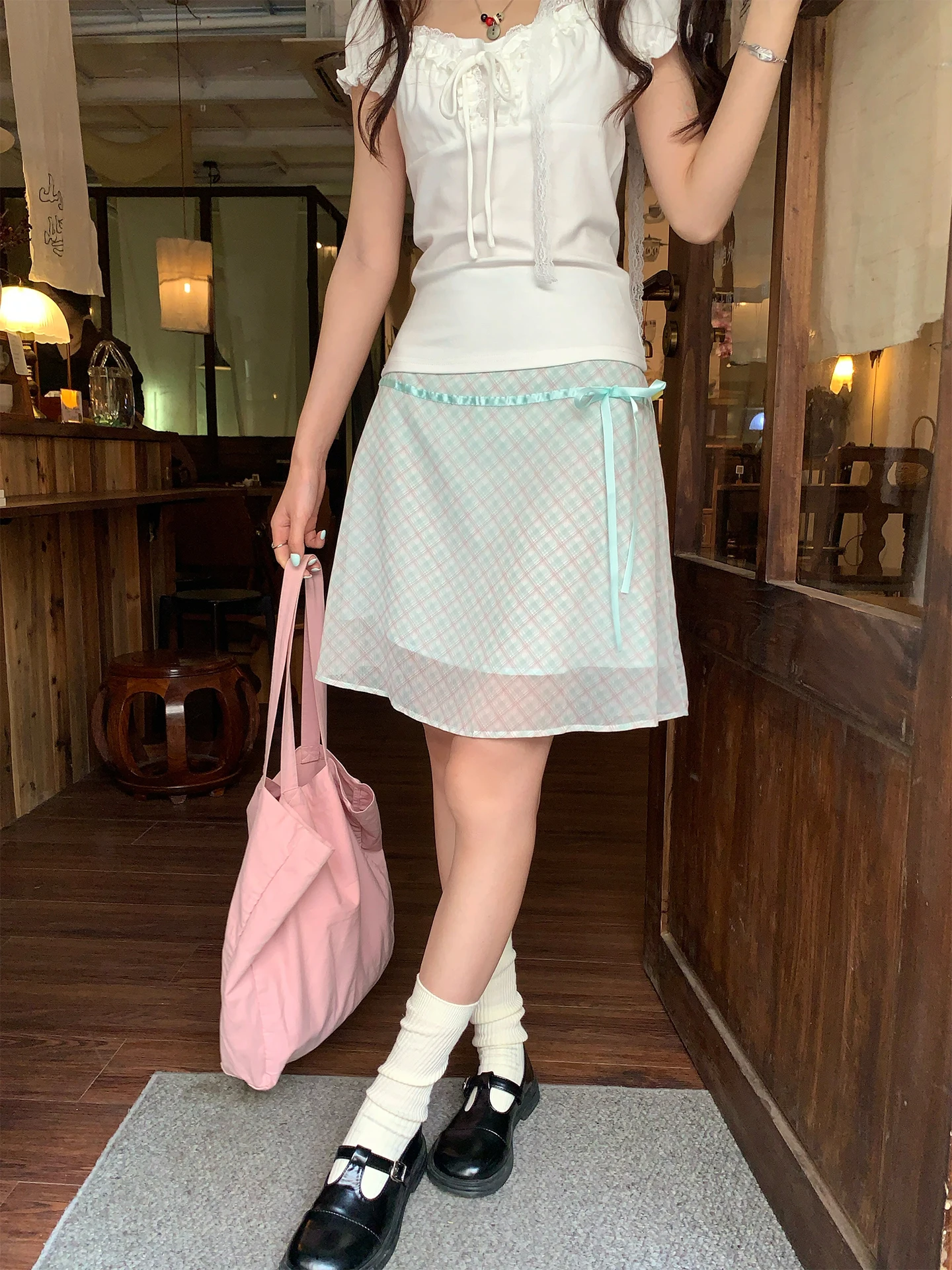 

Новинка! Корейская короткая юбка Hollyii в клетку с бантом, утягивающая, с завышенной талией, А-силуэт, весна-лето, для женщин