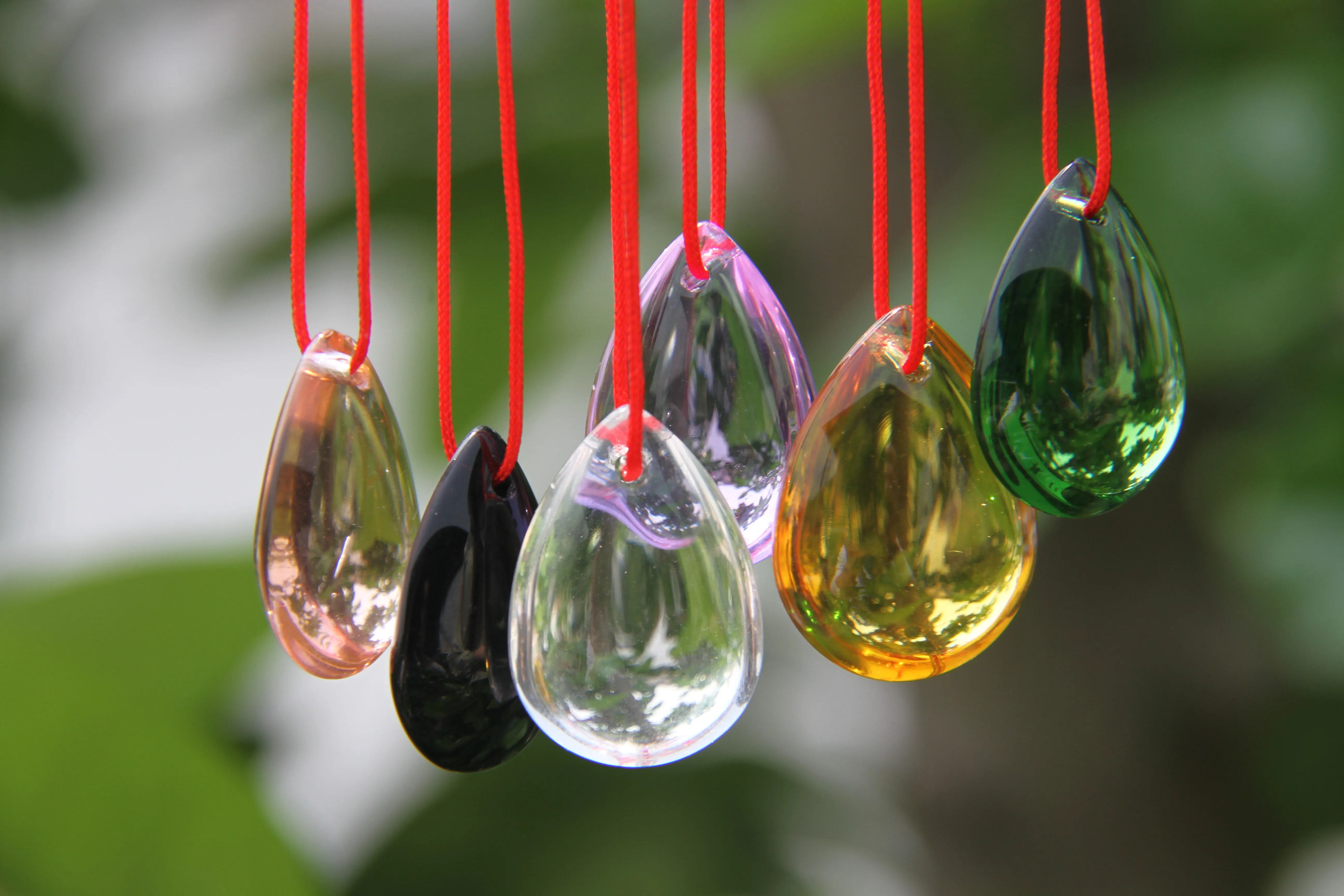 Colors 22mm Crystal Smooth Beads Glass Tear Drop Pendant with Red Strand For Suncatcher Necklace Fenshui Home Marrige Decoration