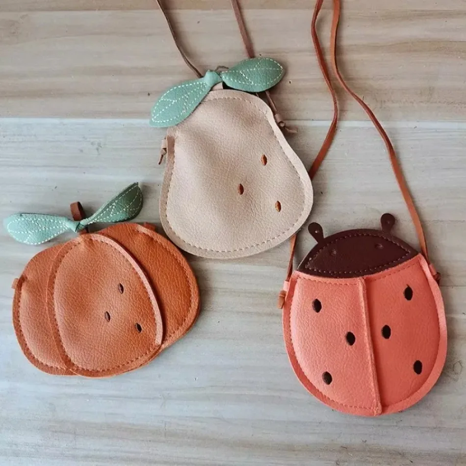 Bolsa Infantil de Dibujos Animados, Linda Bolsa Cruzada Pequeña con Forma de Pera para Niñas, Mini Bolso de Mano con Forma de Calabaza/Mariquita, Bolso de Hombro para Guardar Objetos Pequeños