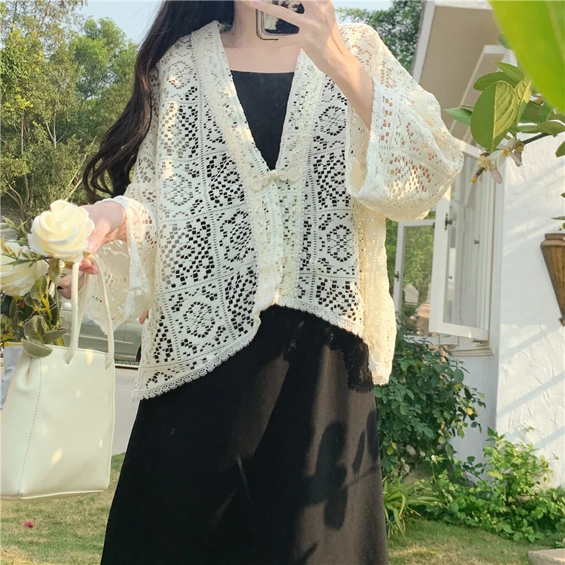 

Summer Sunscreen Cardigan Women Long-sleeve Solid Lace Shawl Coat Female Korean Fashion V-neck Hollowed Out Chiffon Tops