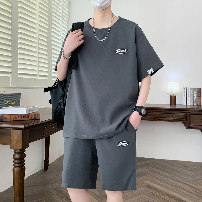 Shirts + Shorts 2024 Sommer neuen Stil Mode Sportswear Herren Casual Sets männliche Mode Shirts und Shorts in voller Größe M-4XL