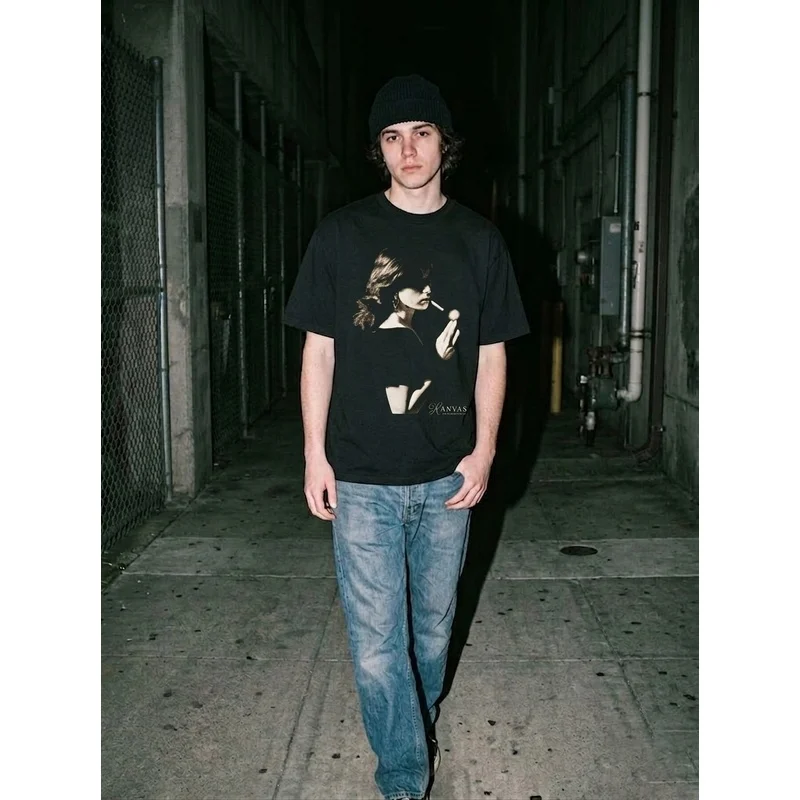 Runtime Studio Runway Graphic Tee — Vintage Oversized T-Shirt