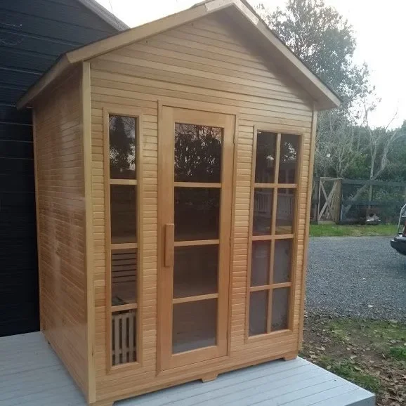 Wooden steam garden dry outdoor sauna with glass door