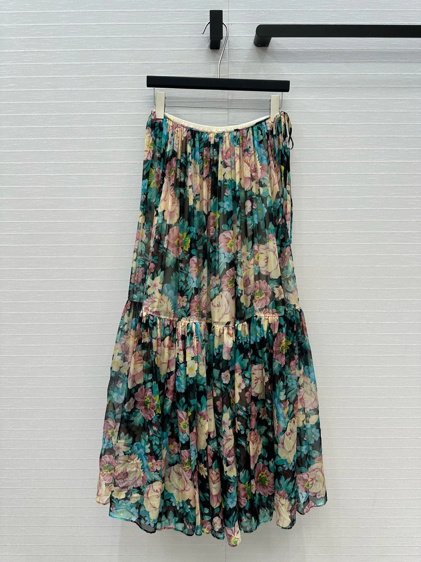 

Early Spring French Contrast Printed High Waist Long Half Skirt Side Zipper Strap Design A-line Large Skirt Loose and Versatile