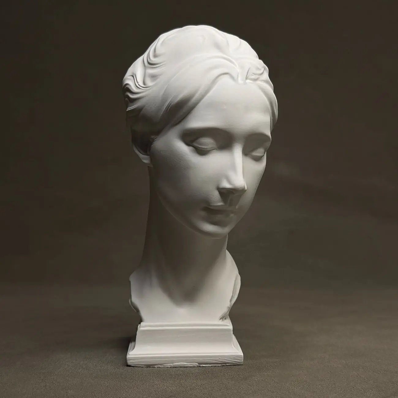 Classical Young Lady Plaster Bust Sculpture European Female Portrait Sketch Drawing Model Desktop Home Study Art Decor