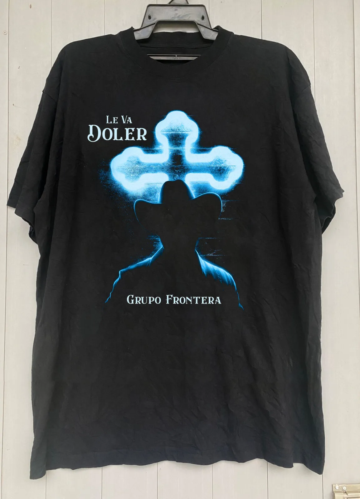 Grupo Frontera Band Le Va Doler Album Short Sleeve Unisex Cotton T-Shirt BO401