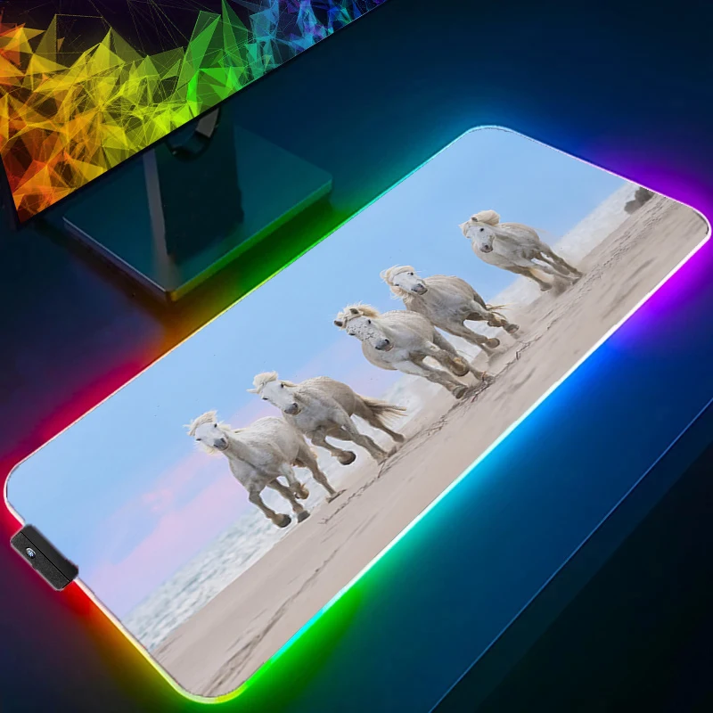 LED Mouse Pad Gamer Besar XXL Tablet Varmilo Keyboard Karpet Aksesoris Gaming Kuda Lari RGB Mousepad Hadiah Ulang Tahun
