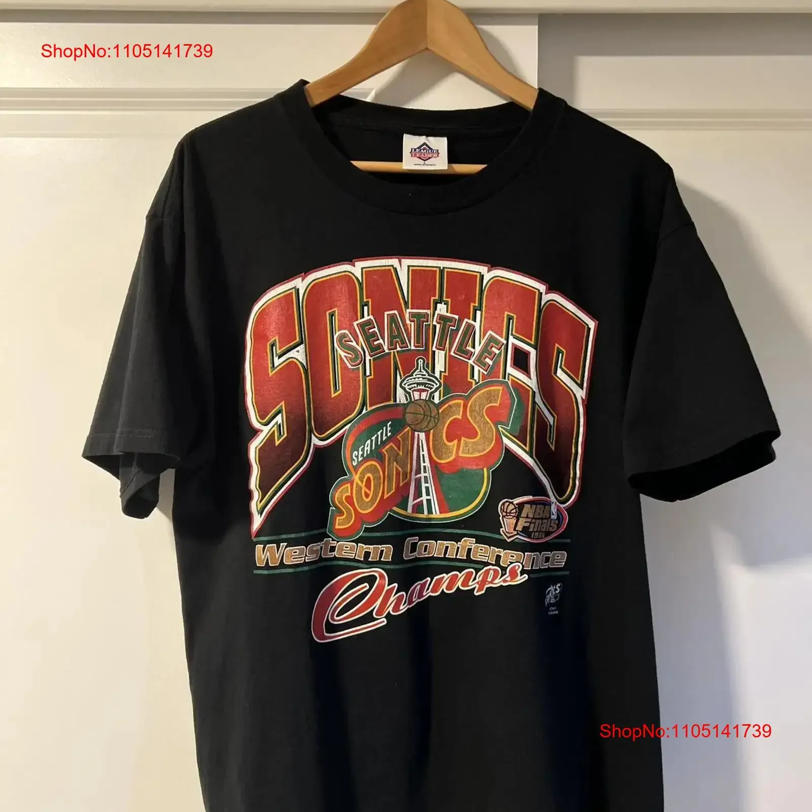 Vtg سياتل سوبرسونيكس 90s شعار الأبطال تي شيرت أسود تي شيرت فريق كرة السلة خمر غسلها أنيق لينة موضة قليلا