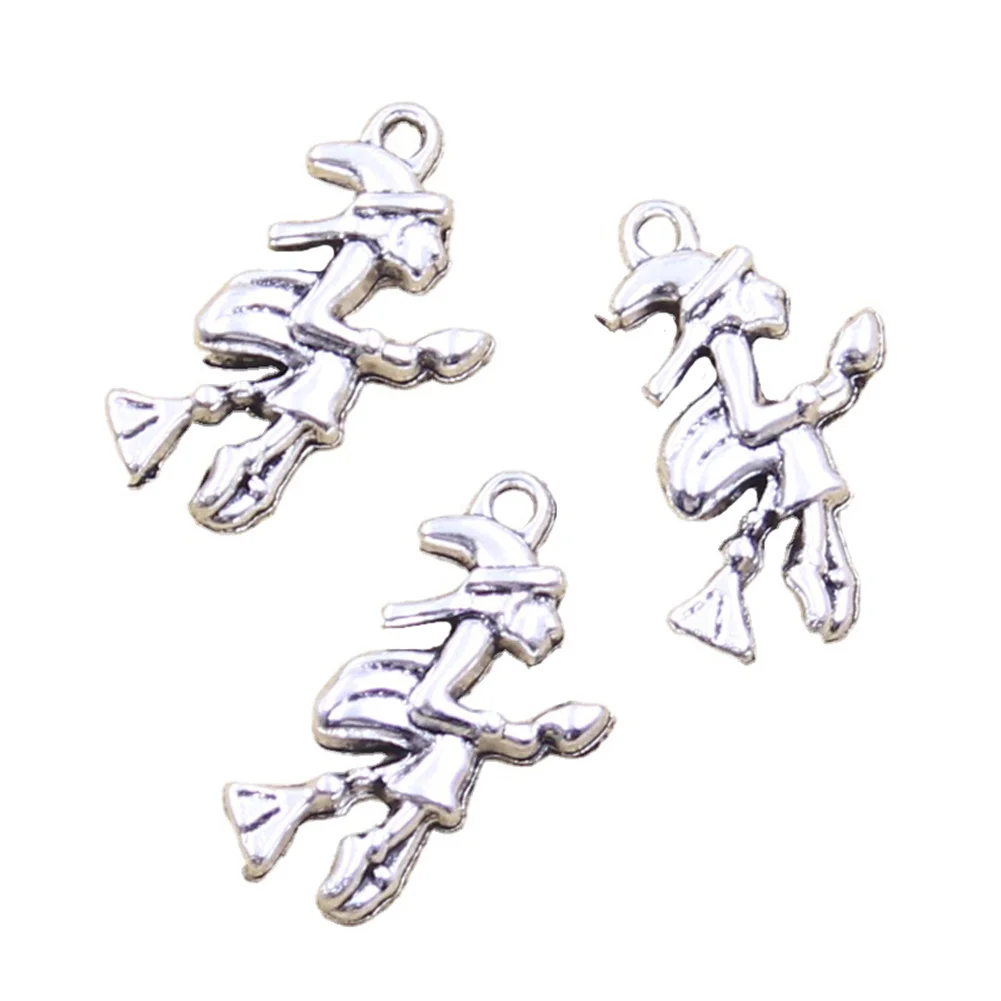 10 sztuk Charms Halloween czarownica na miotle 25x19mm antyczne srebro kolorowe wisiorki dokonywanie DIY Handmade tybetański znalezienie biżuterii