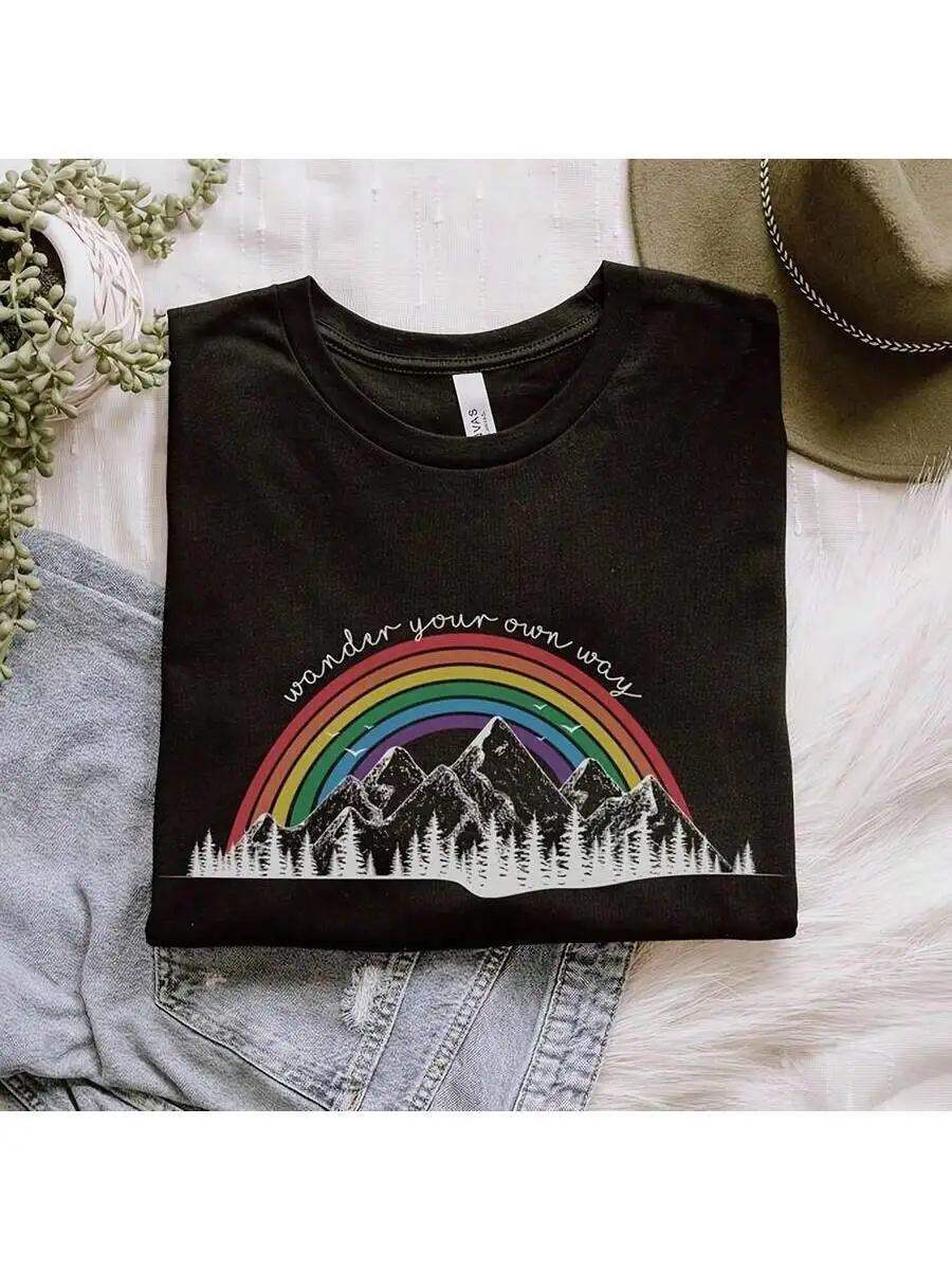Vintage UFO Cat Graphic Tee - Retro Desert Scene T-Shirt, 90s Streetwear Style, Heavyweight Cotton Blend