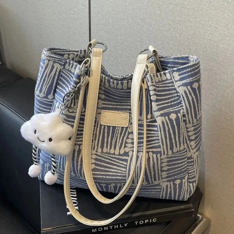 Large Capacity Fashionable Women's Shoulder Bag Versatile Commuter Tote Bag Korean Style Soft Handle Summer New Style Canvas Bag