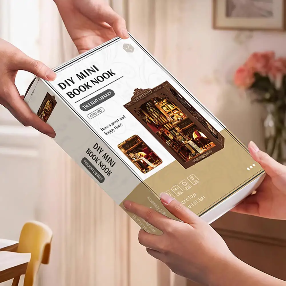DIY Buchnische Miniatur-Holzpuppenhaus mit Licht Bücherregal-Einsatz Dekorationsmodell für Buchhandlungen Erinnerungen 3D-Puzzle-Montage