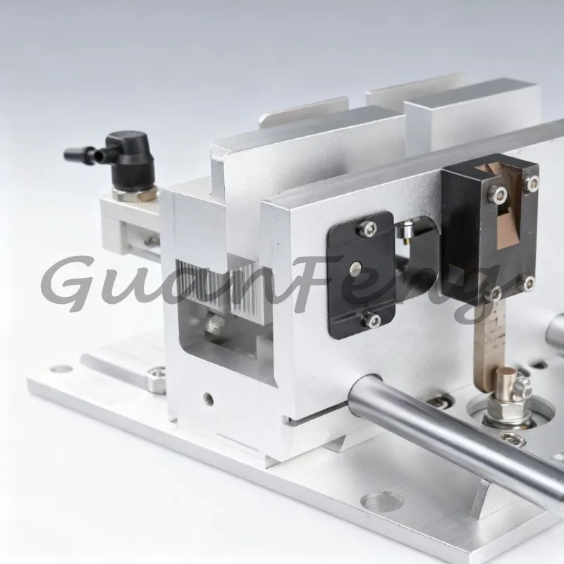 Semi-automatic Pneumatic V-shaped Dip Tube Cutting Machine, Plastic Pump Tube Cutting Machine for Perfume Bottles