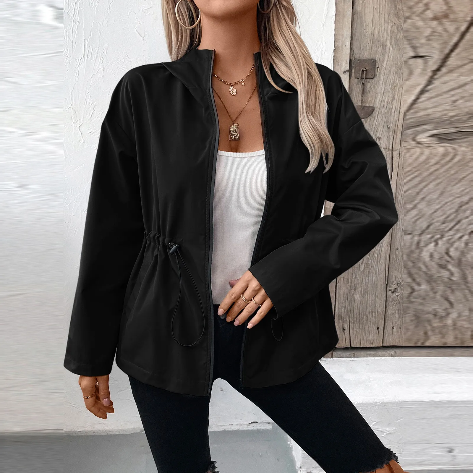 Dámská úzká pláštěnka s kapucí, outdoorová sportovní turistická kombinéza, větruodolná bunda v pase, větrovka s kapucí, bundy na zip - náhled 3