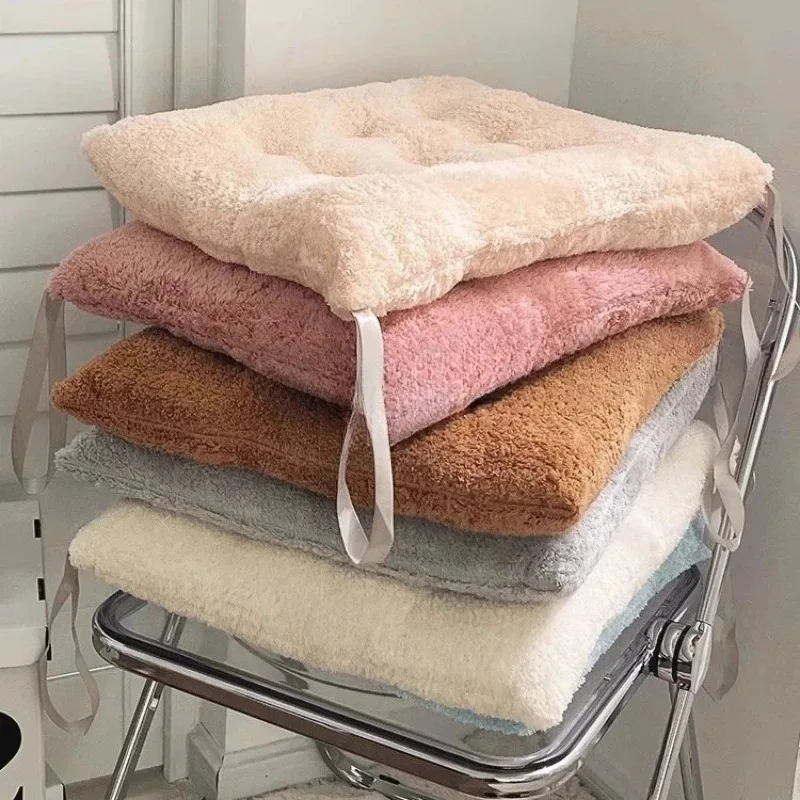 Winter Warm Fluffy Plush Seat Cushion Thick Chair Anti-slip Soft Comfort Pressure Relief Cushion For Dining Office Chair