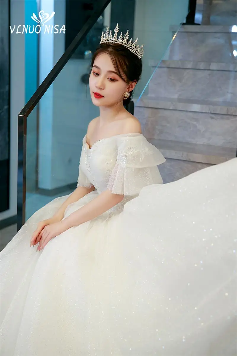 ที่กําหนดเอง VLNUO NISA เงา Ball Gown ปิดไหล่ชุดแต่งงานแขนยาวลูกไม้ Glitter Appliques vestido De Noiva Pluse ขนาด